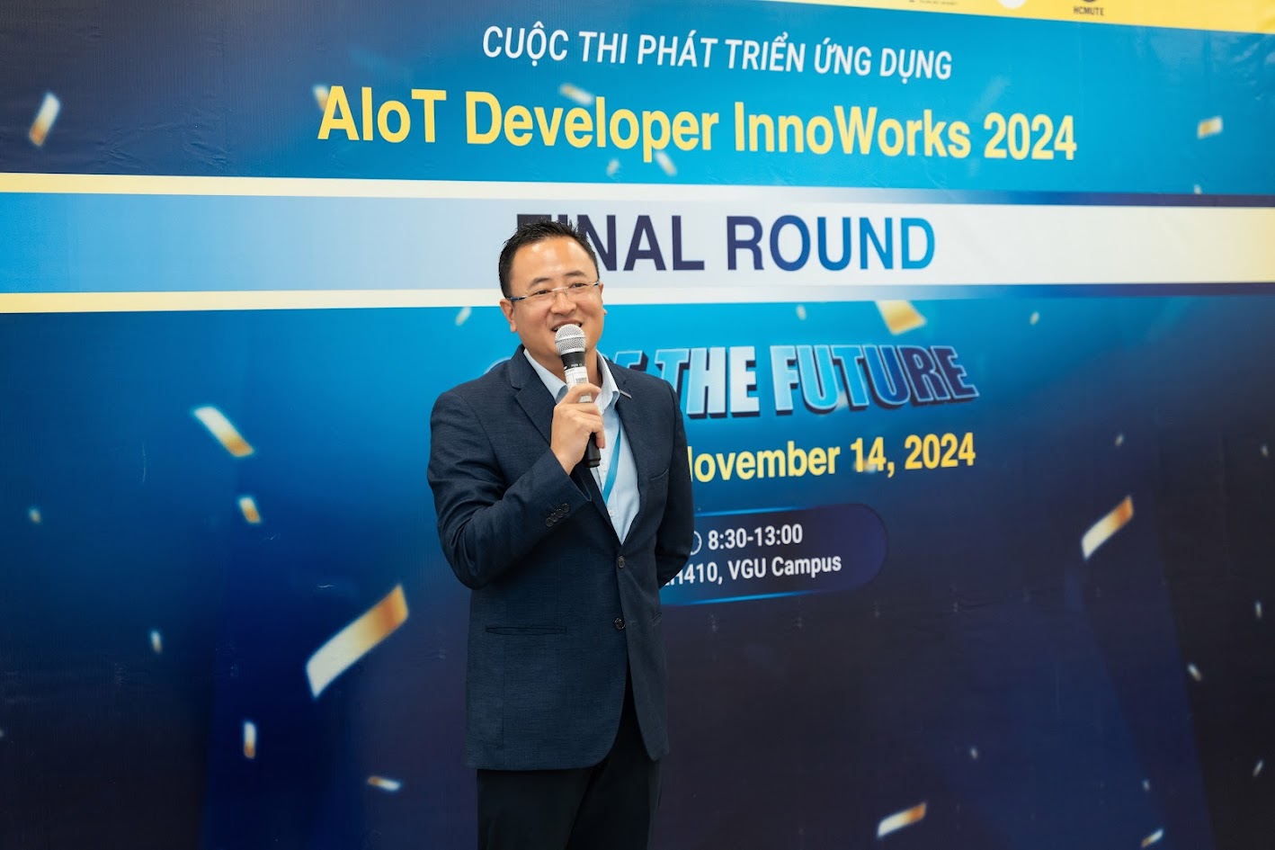 Ông Trần Kiên - Phó Tổng giám đốc Advantech Việt Nam, phát biểu tại vòng chung kết