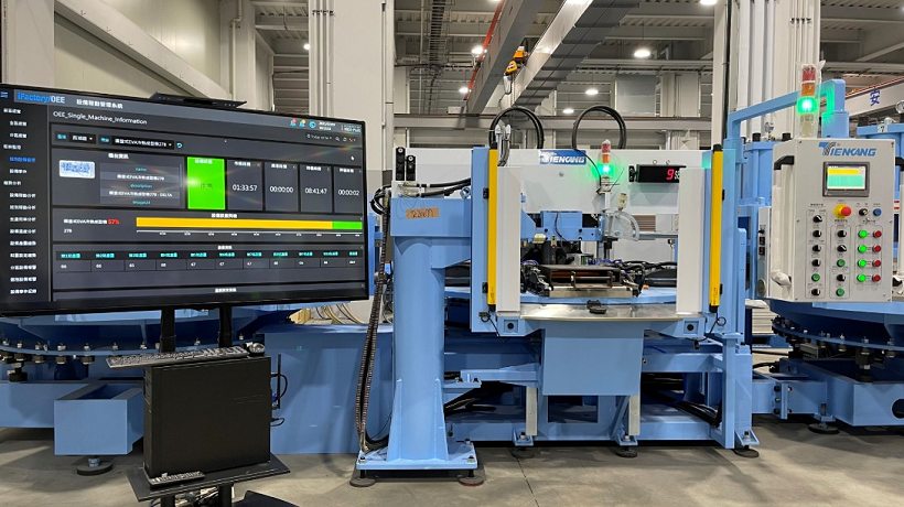 Smart Machinery for Digitizing Shoe-Manufacturin - Advantech