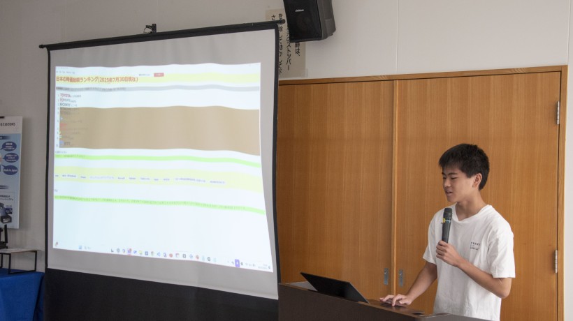 最終日には自分で作成したWebページを発表し合い、互いにフィードバックを交換することで、より深い学びを得ることができました。