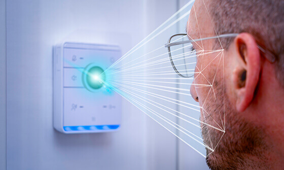 UBX-500 can be used for access control and attendance monitoring